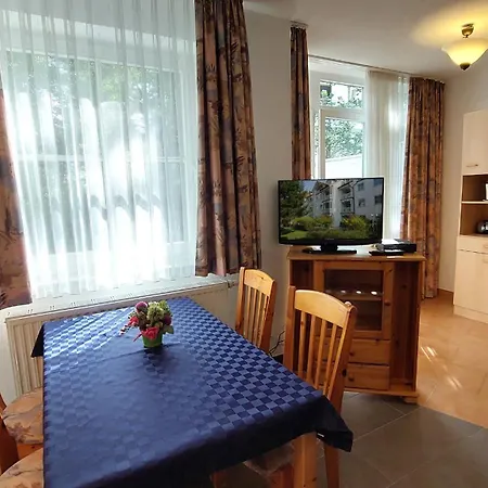 Wohnpark Granitz By Rujana * 宾茨